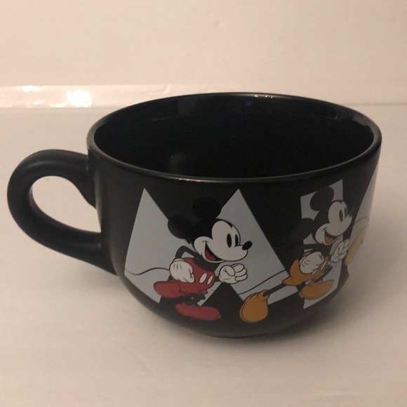 Disney Mickey Mouse Oversize Soup Coffee Mug - Picture 1 of 6